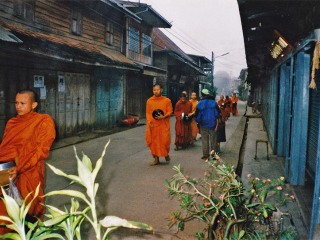 Lom Sak to Nong Khai | Thailand